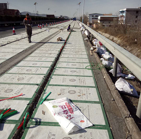 光伏路麵